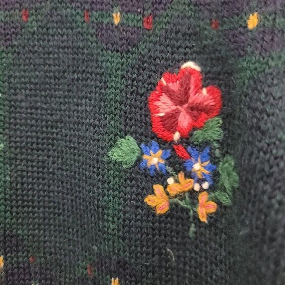 Vintage Susan Bristol Womens Wool Sweater Size 38 EU M US Crew Neck Cross Stitch - Picture 2 of 12